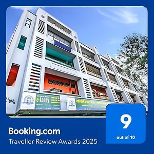 Glitz Hotels 7Even Hills- Nr International Airport Mumbai T2